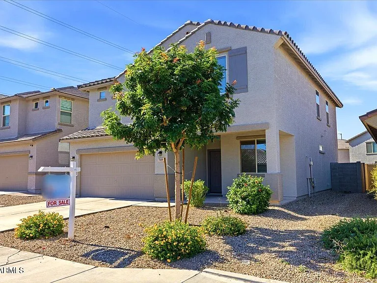 7119 W Golden Ln — Photo 18