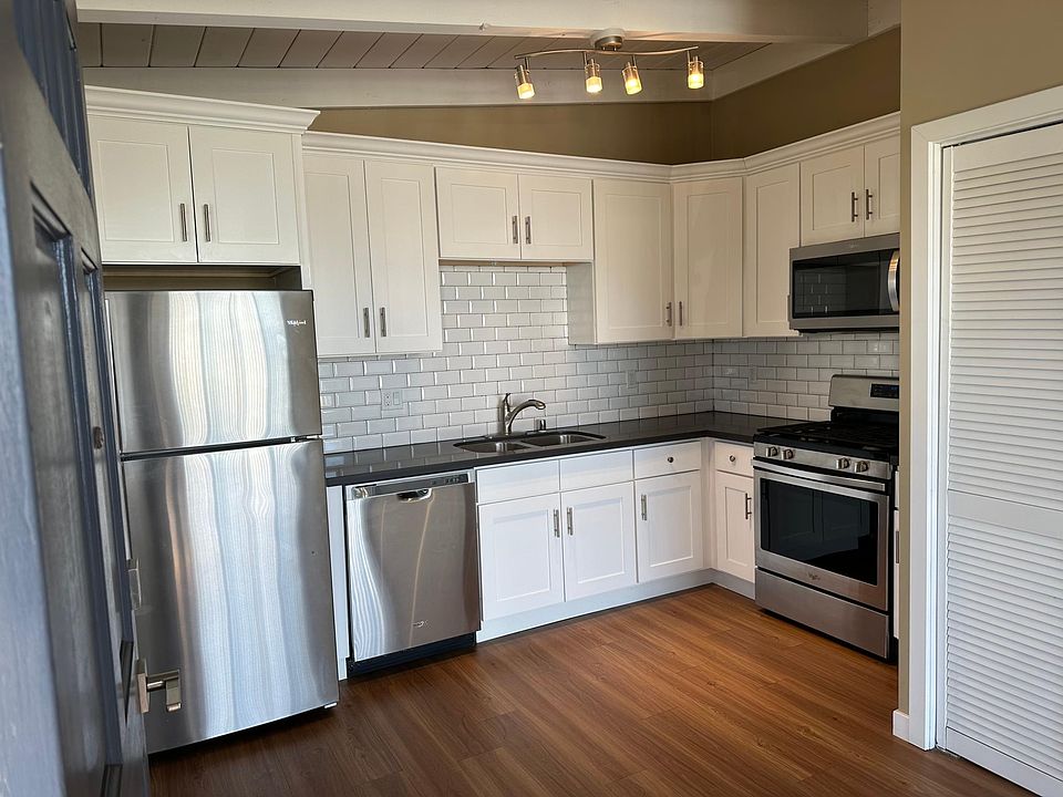 1st image of 4350 Mississippi St APT 2