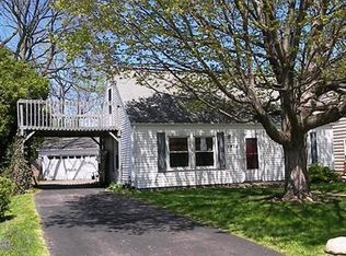 1610 S Sweetbriar Ln, Springfield, OH 45505