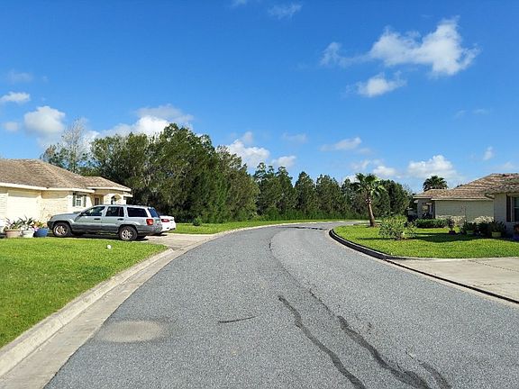 5th image of 45 Pinehurst Dr
