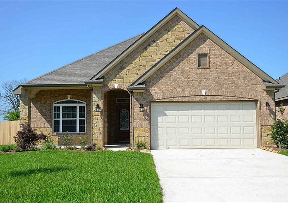 1st image of 19003 Minero Ln