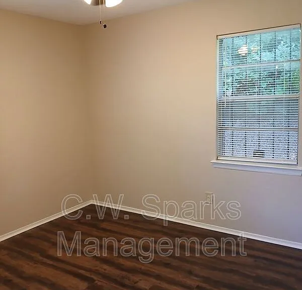 2557 Talco Dr — Photo 18