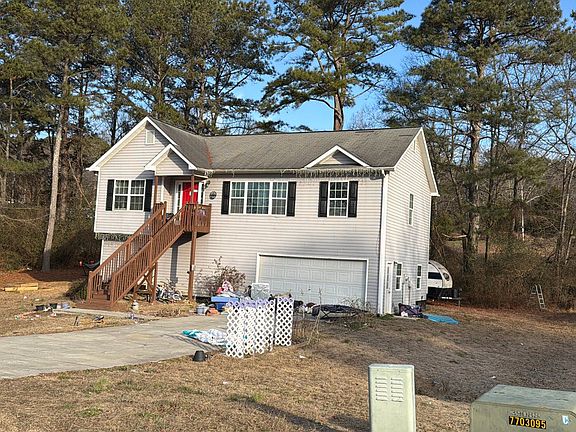 2nd image of 126 Single Tree Dr SE