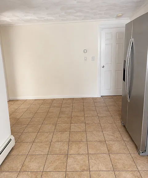 31 Foster St — Photo 15