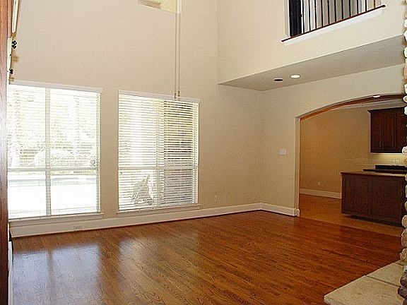 5th image of 2606 Dixiana Dr