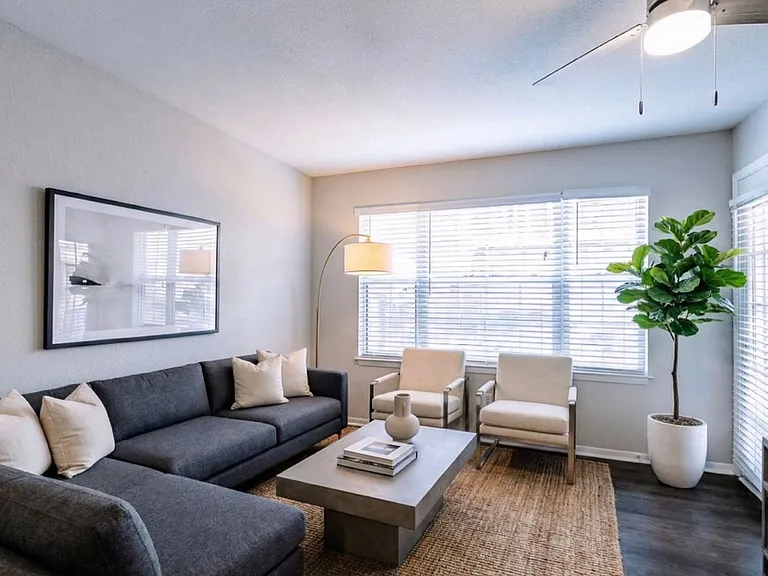Live Easy. Live Elevated. Live 2100 Defoors. — Photo 72