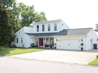 1781 Meadow Ln, Henderson, KY 42420