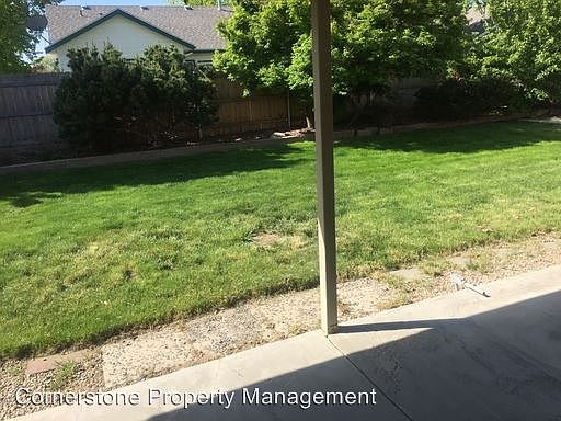 2nd image of 9853 W Landmark St