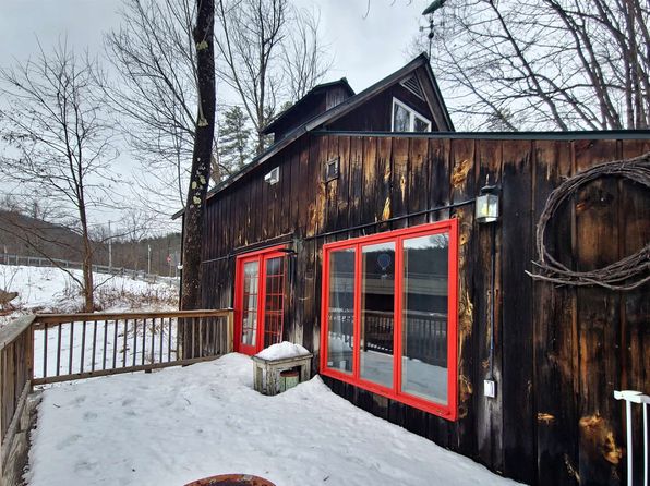 30 Water Street, Jamaica, VT 05343