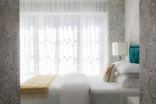 Sold by Extell Marketing Group | media 5