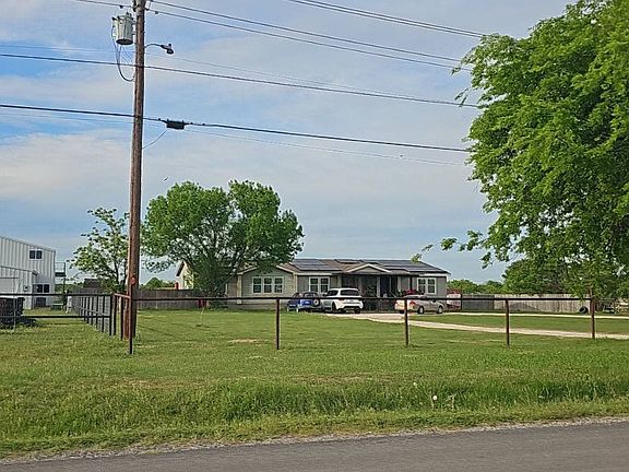 3rd image of 4608 County Road 913