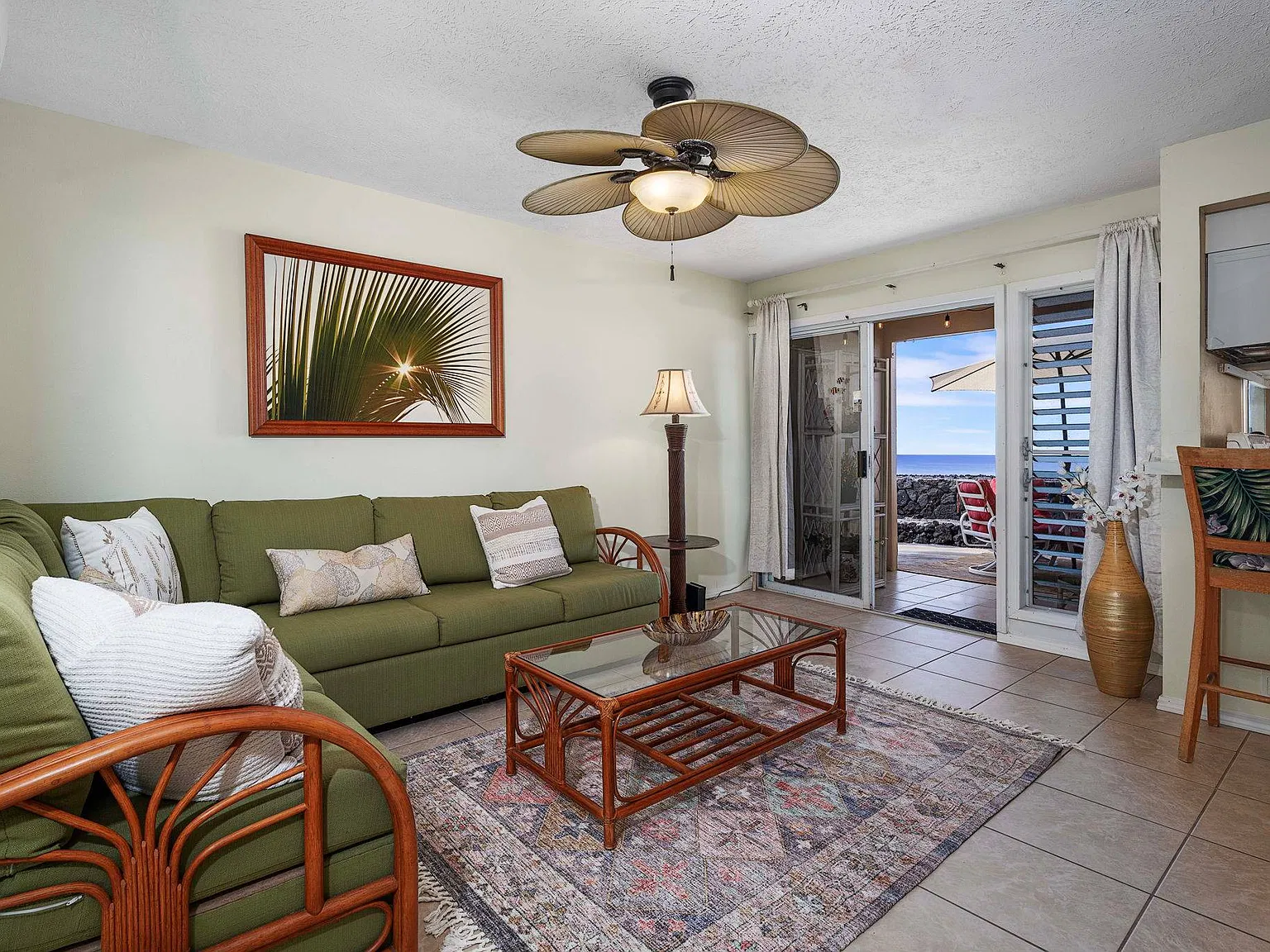 2 bed, 921 sqft, $4,000 — Photo 4