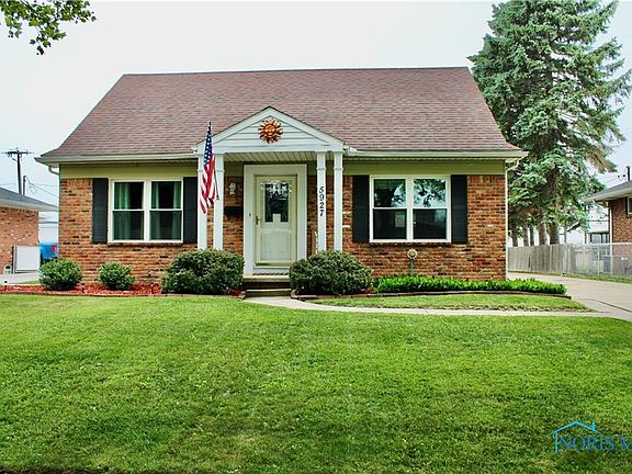 2nd image of 5927 Suzanne Dr