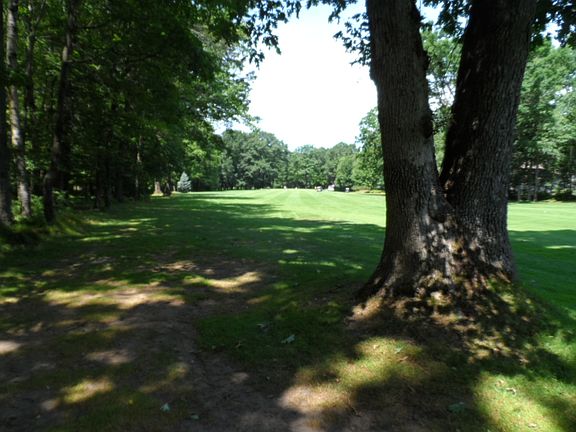 5th image of 9460 Clubhouse Drive West. Canadian Lks