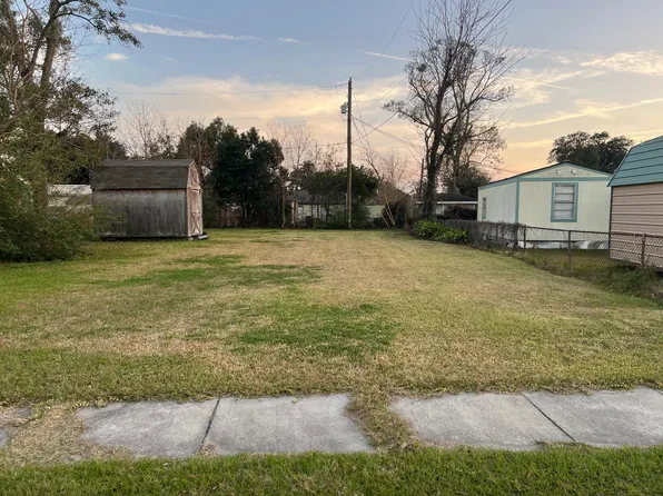 1400 Oregon St, Lake Charles, LA 70607