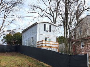 105 Ridge St, Reading, PA 19607