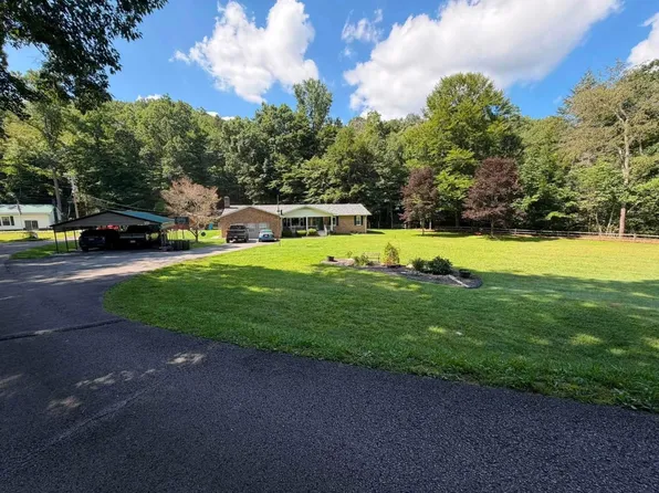 3613 Coal River Rd, Arnett, WV 25007