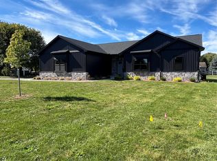 5217 Old Barn Ln, Clio, MI 48420