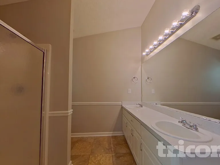 35 Crooked Creek Dr — Photo 8