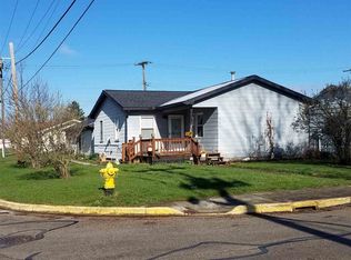 903 N 11th St, Decatur, IN 46733