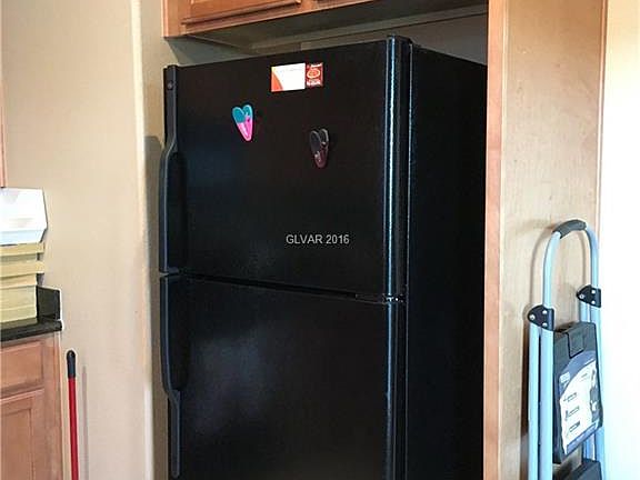 5th image of 8409 Insignia Ave Unit 106