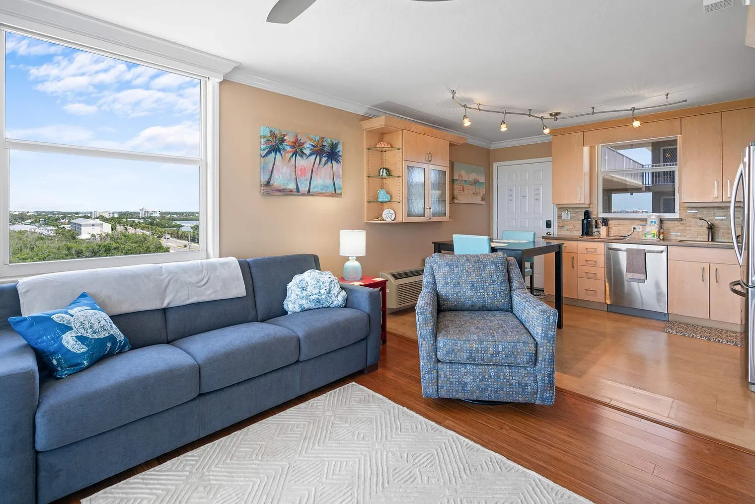 1 bed, 1.0 bath, 505 sqft, $3,172 — Photo 3