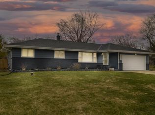 3612 S 158th St, New Berlin, WI 53151