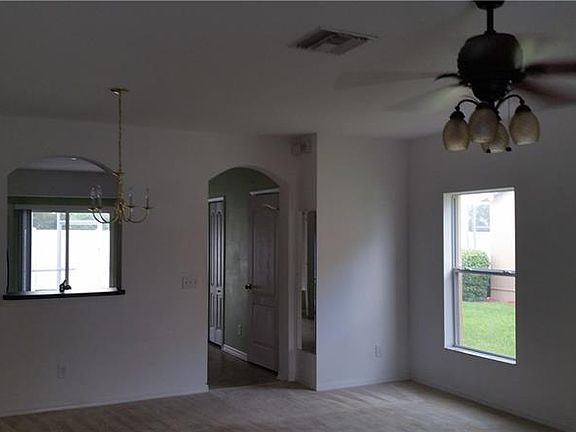 4th image of 12341 Foxmoor Peak Dr
