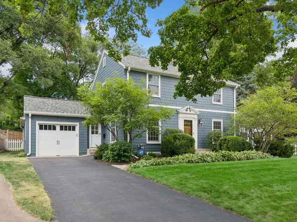 6 Edina Ct, Edina, MN 55424