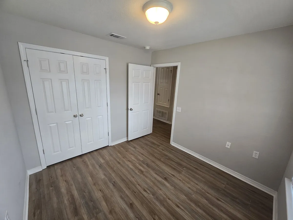 Building Photo - 3115 Flintlock Dr