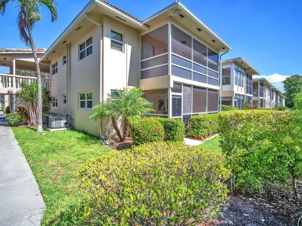 2131 NE 42nd Court #104e, Lighthouse Point, FL 33064