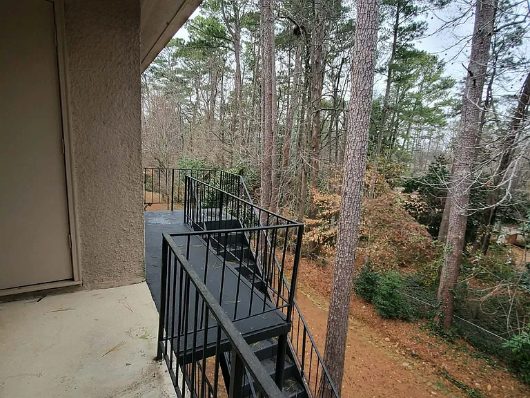 2396 Lawrenceville Hwy #F — Photo 18