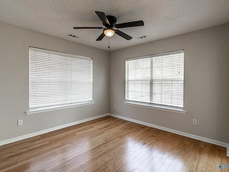 114 Clover Ridge Dr — Photo 21