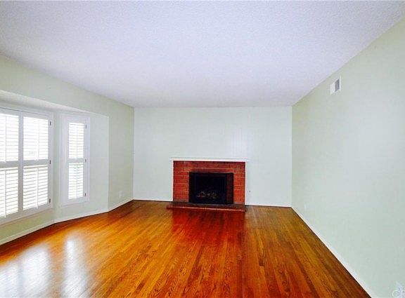 4th image of 23516 Leyte Dr