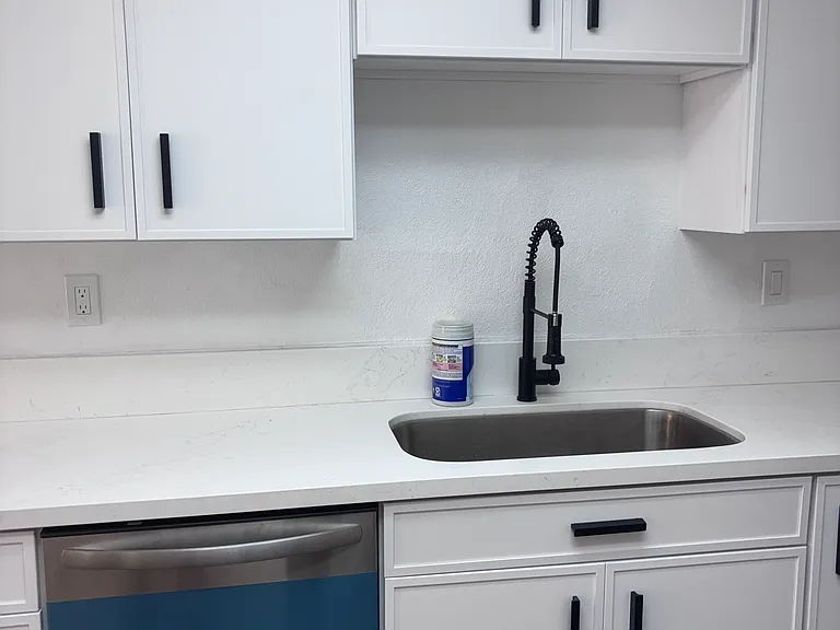 Kitchen Sink & Cabinets