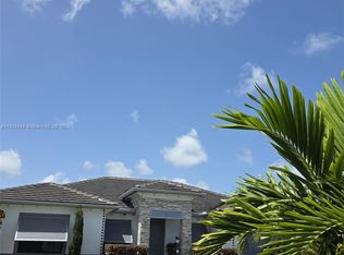 10965 SW 169th Ter, Miami, FL 33157