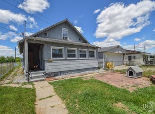 204 N Sutton St, Dunkirk, IN 47336