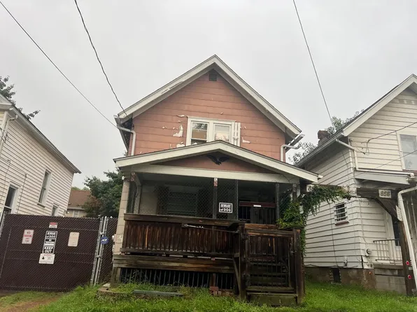 854 Keeney St, Akron, OH 44310