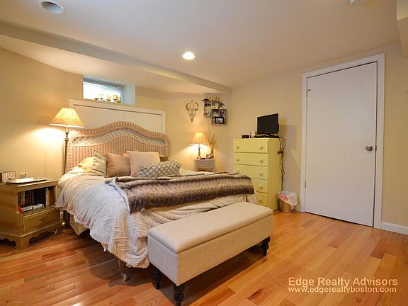 internal_unit_photo_0.5