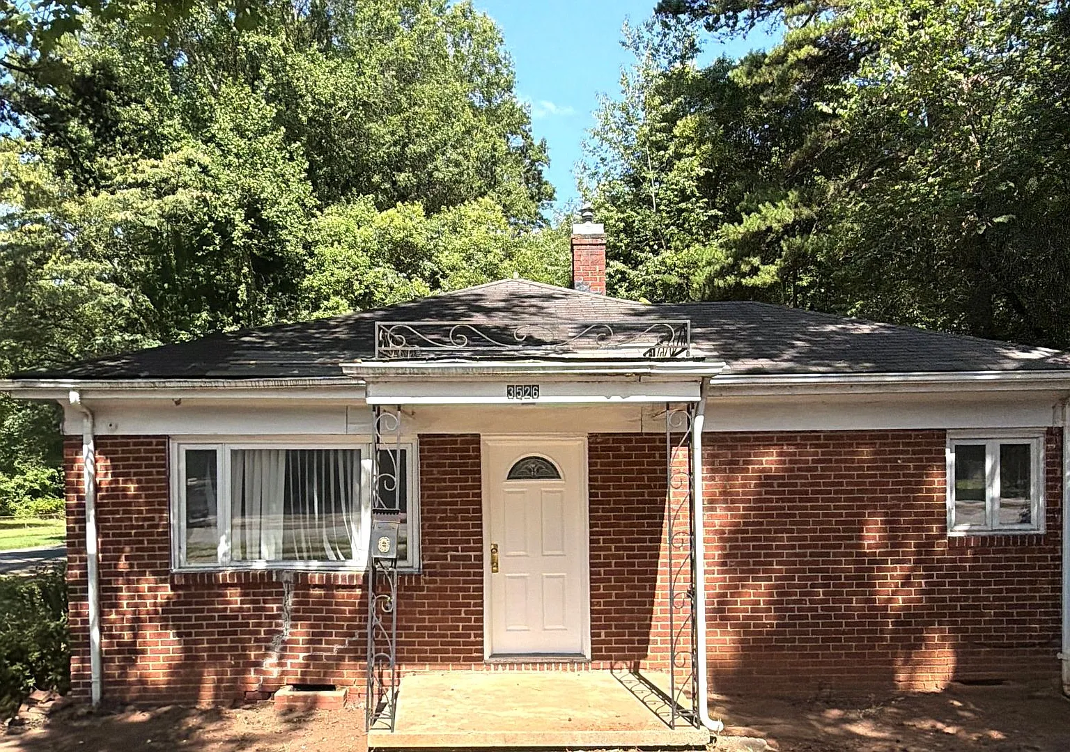 T.R. Lawing Realty Property — Photo 1