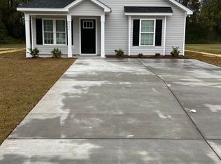 2594 Cottonwood Dr, Spruce Loris, SC 29569