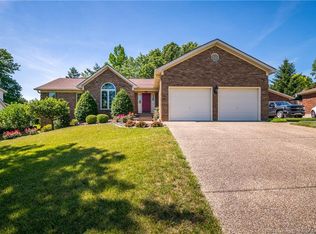 4706 Wolford Dr, Floyds Knobs, IN 47119