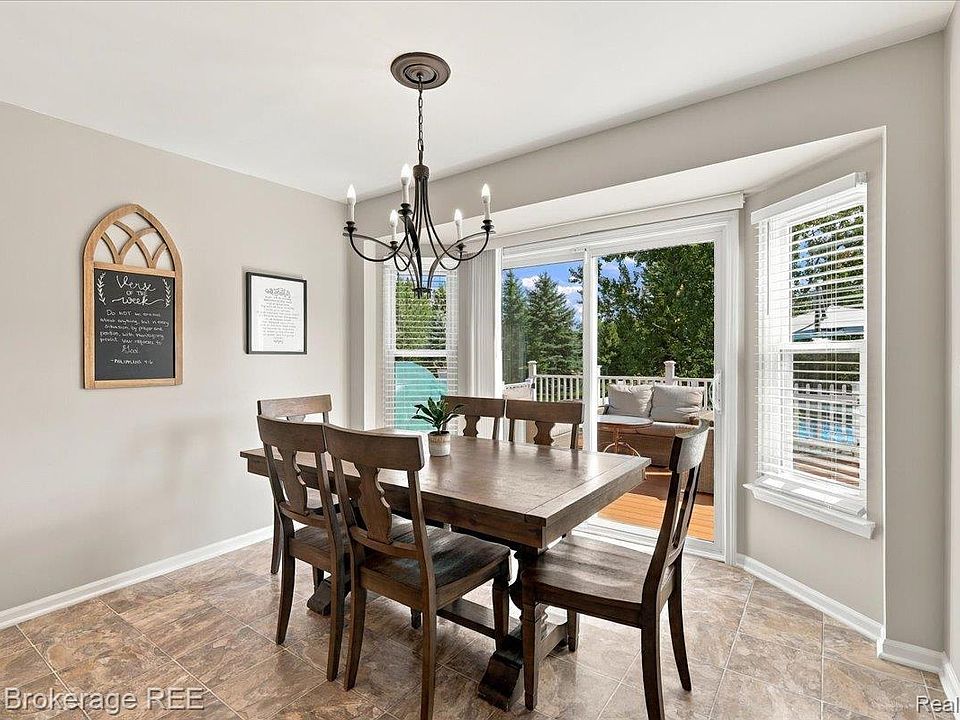 1087 Deer Creek Trl, photo 17