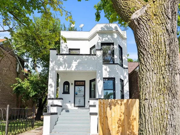 4336 W Gladys Ave, Chicago, IL 60624