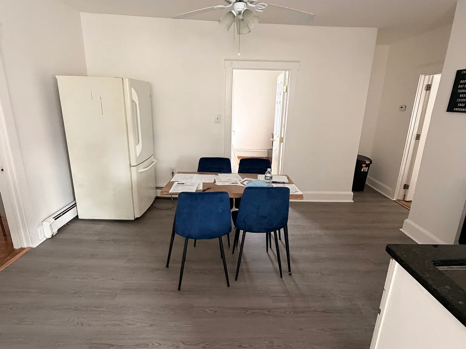 3 bed, 2100 sqft, $3,300 — Photo 4