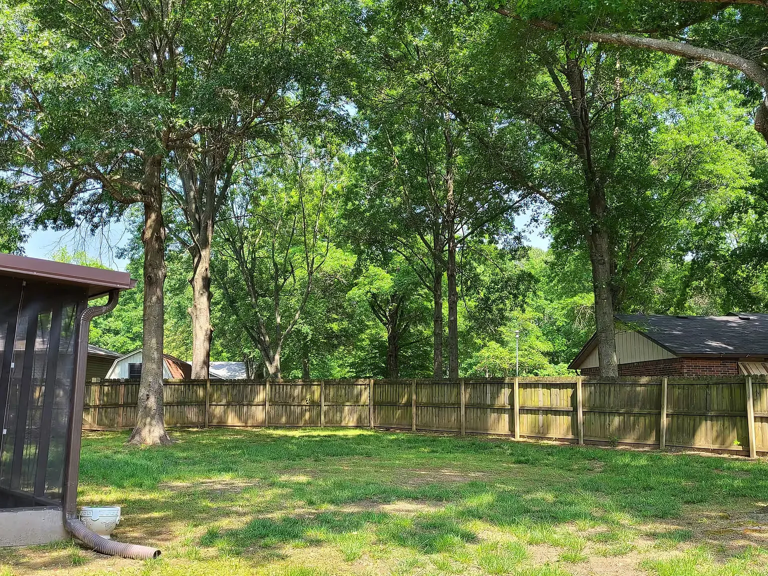 4 bed, 1930 sqft, $2,900 — Photo 3