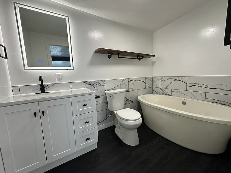 3335 S 1940 W — Photo 5
