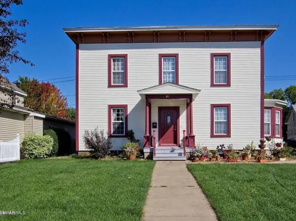 20 West Broadway, Plainview, MN 55964