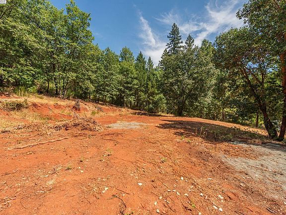 3rd image of 171 Conner Creek Rd