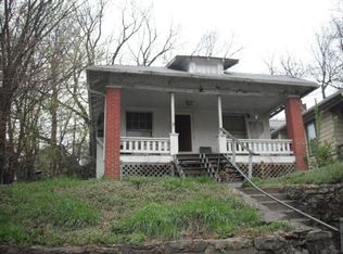 2455 Poplar Ave, Kansas City, MO 64127